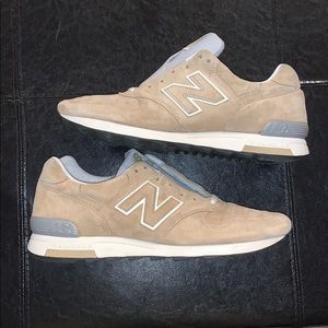 RARE New Balance 1400 “Khaki White Brown” Size 12
